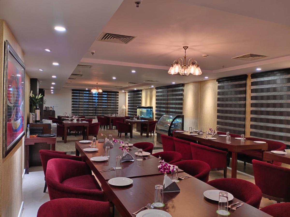 ดิ ออร์ชาร์ด Hotel Jharsuguda ภายนอก รูปภาพ