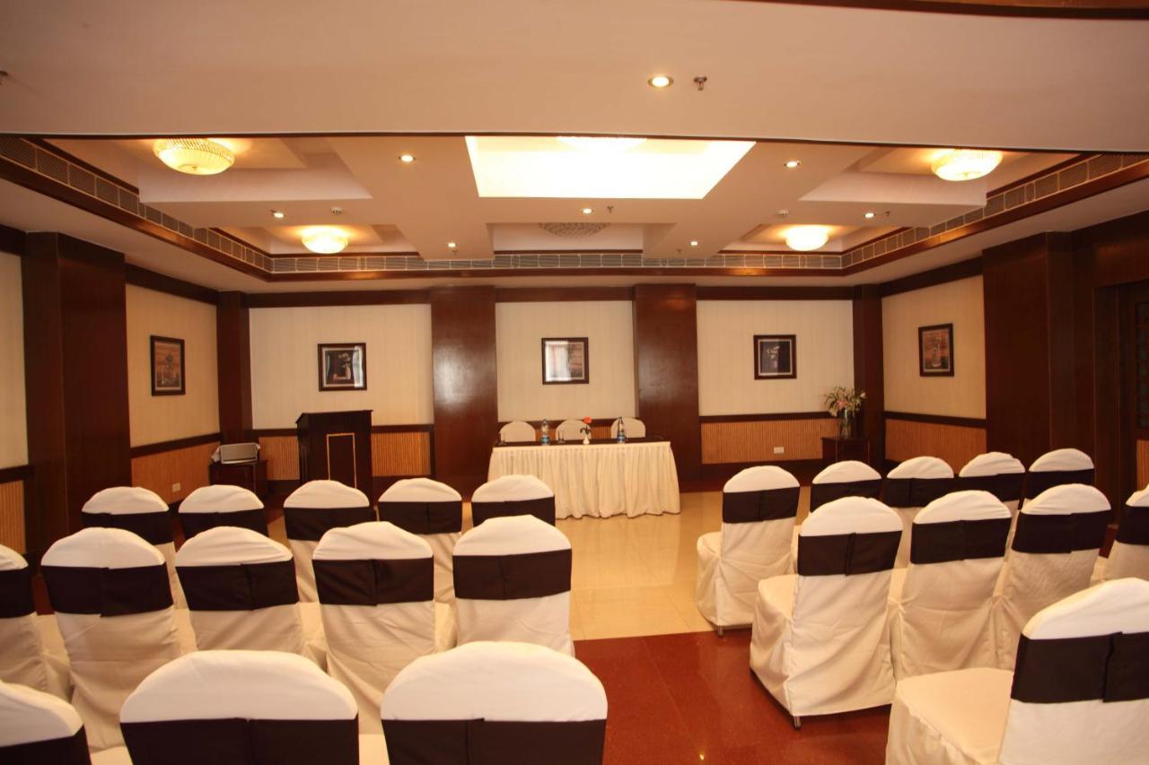 ดิ ออร์ชาร์ด Hotel Jharsuguda ภายนอก รูปภาพ
